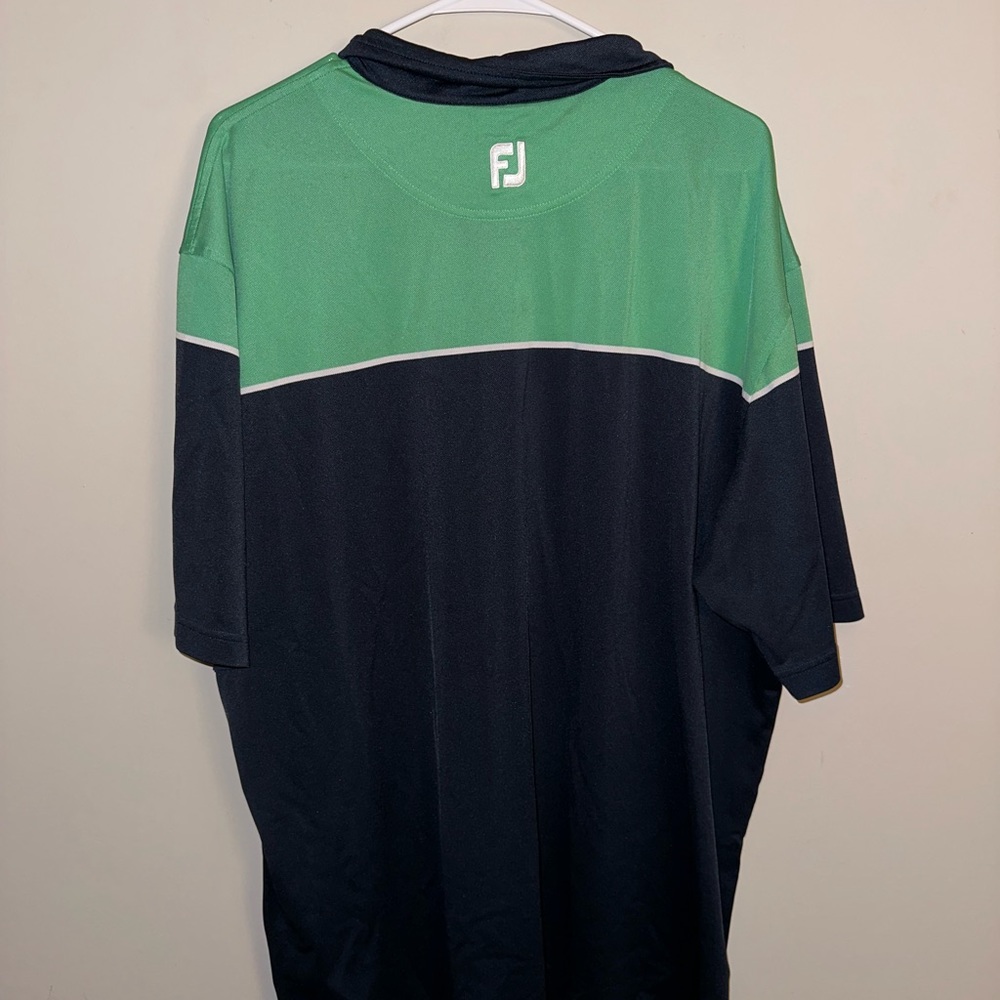 Footjoy shirt - Picture 2 of 3
